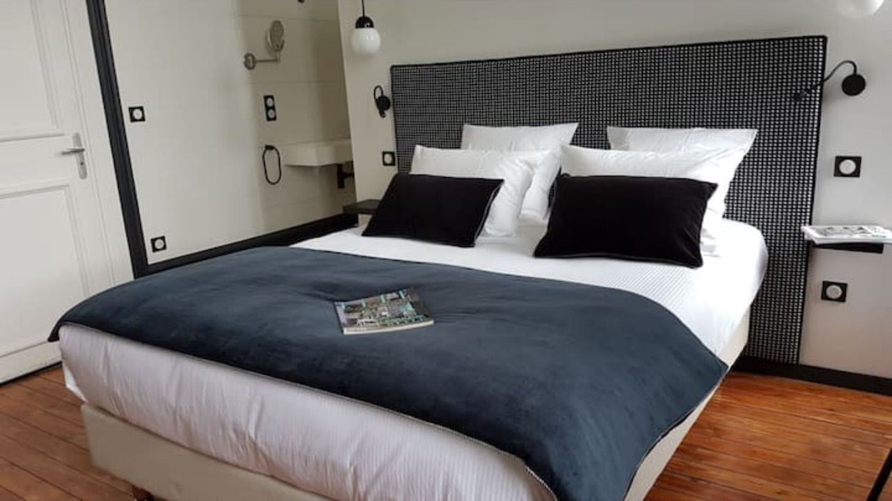 Photo of Bedroom in Villers-Bretonneux