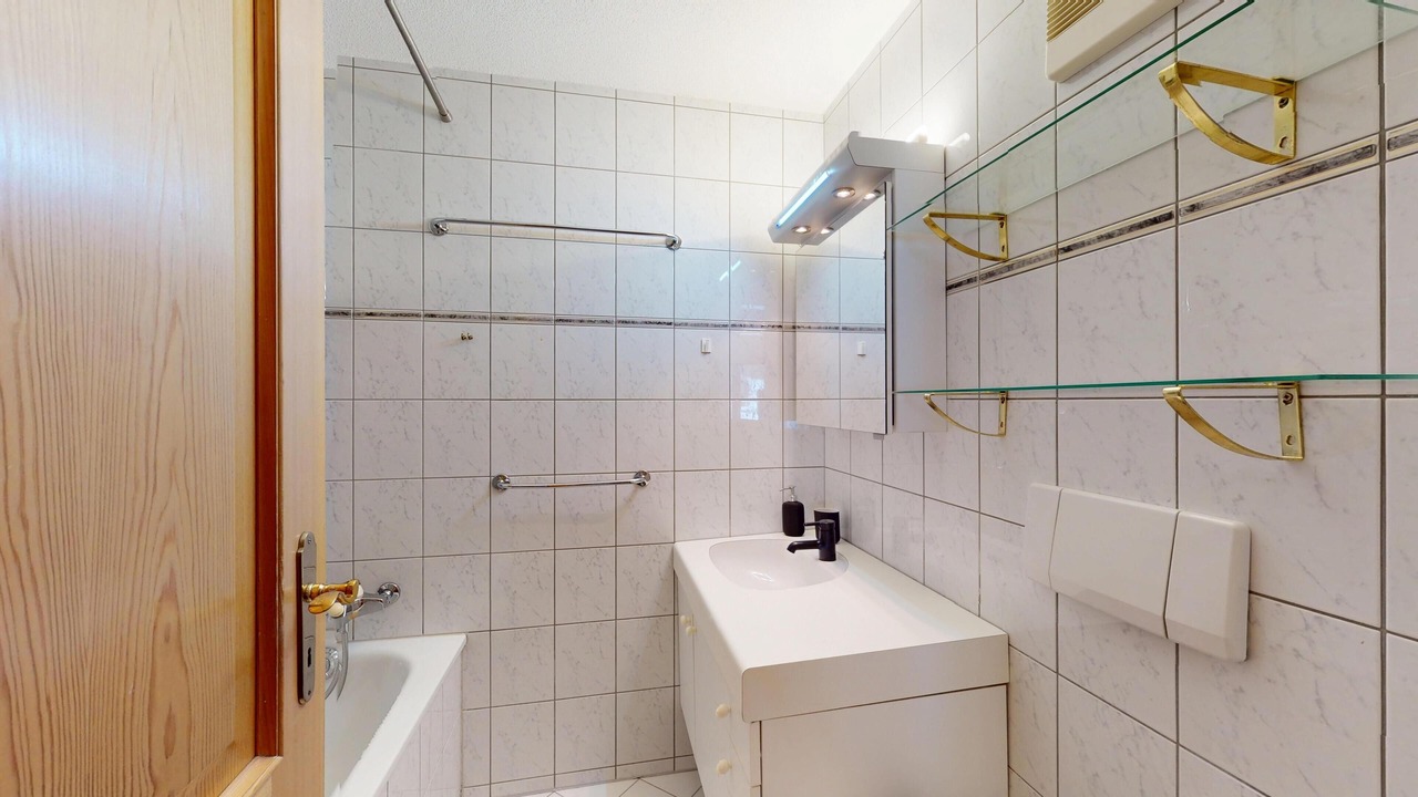 Photo of Bathroom in Champfer