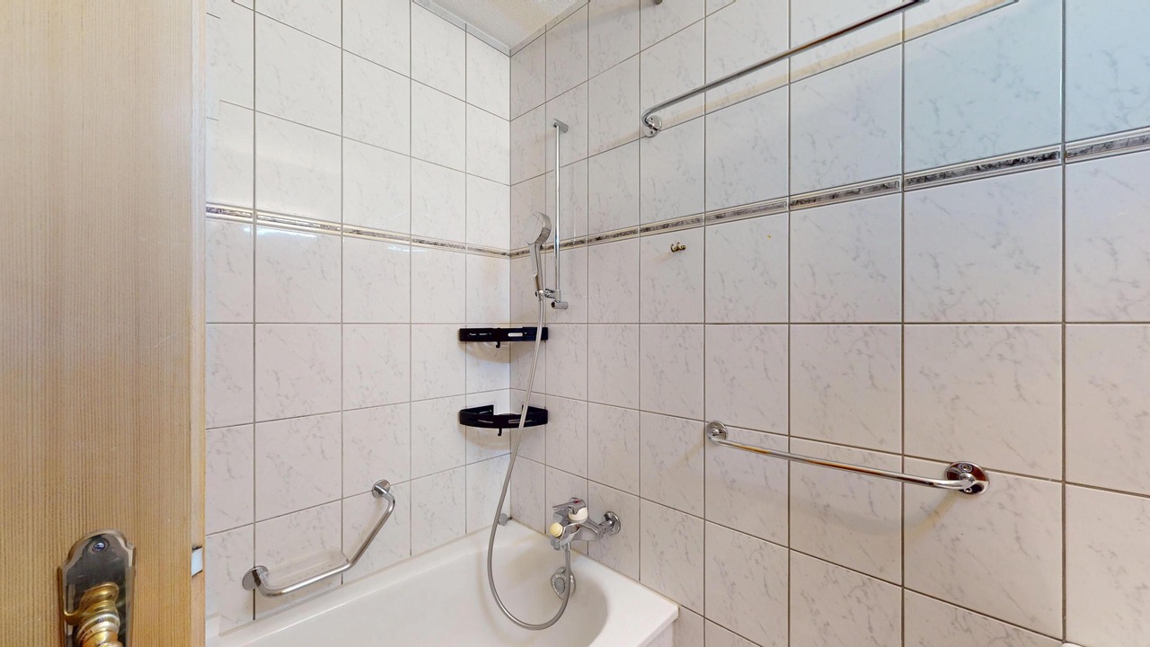 Photo of Bathroom in Champfer
