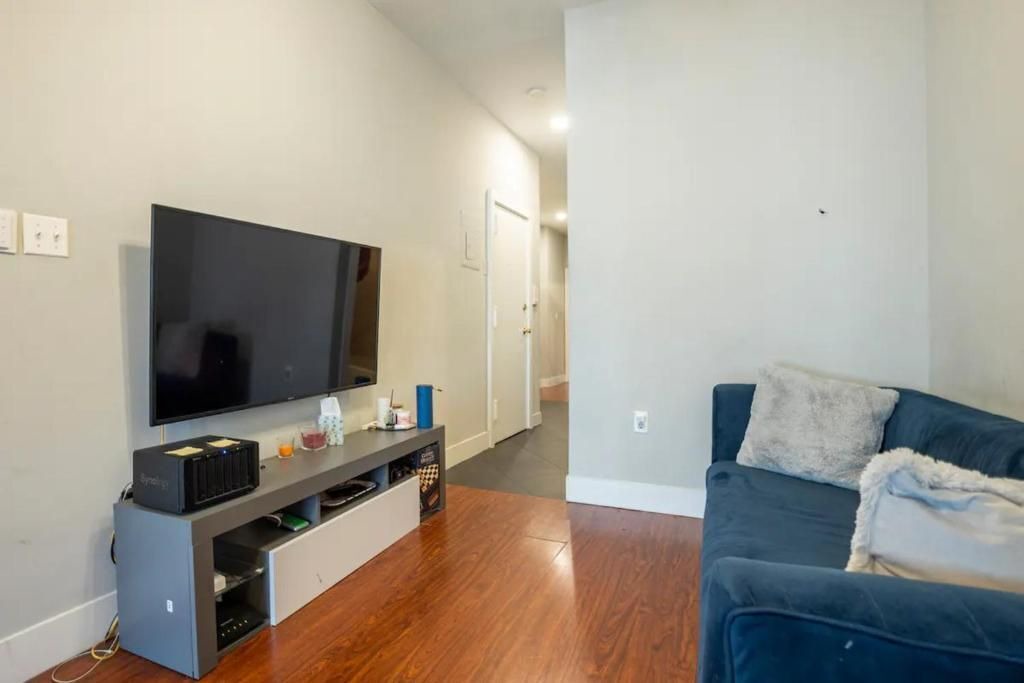 Photo of Livingroom in Bushwick