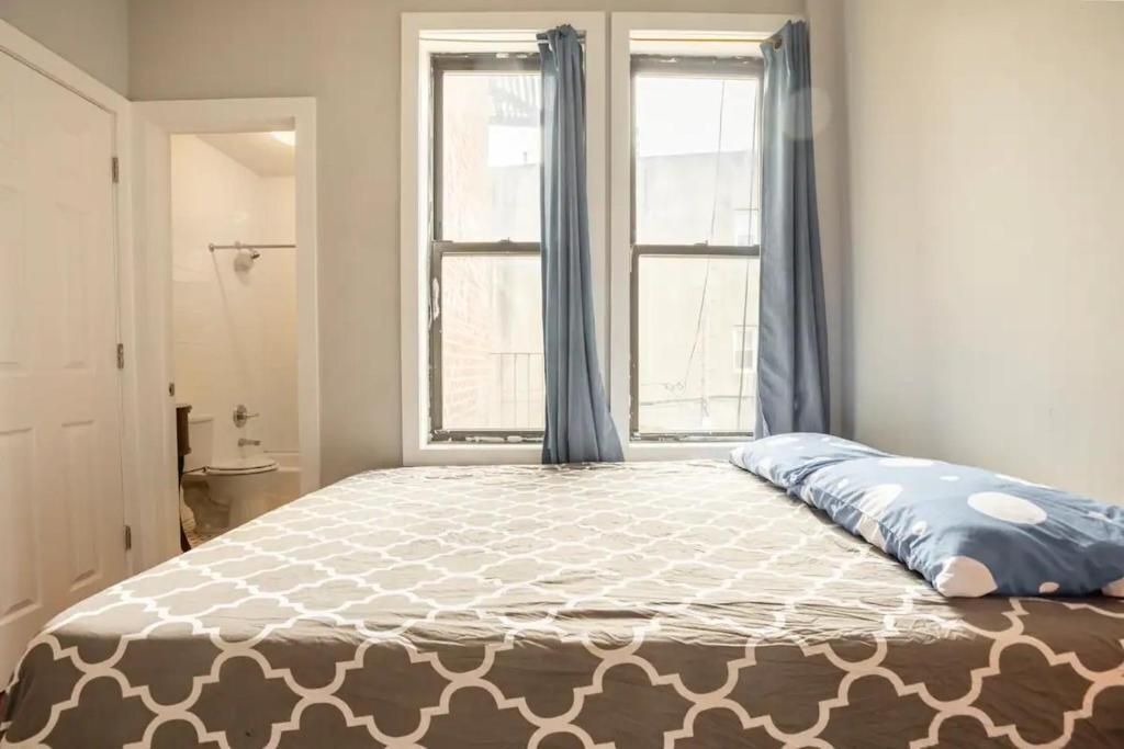 Photo of Bedroom in Bushwick