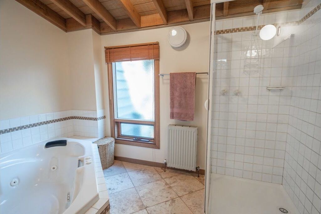 Photo of Bathroom in Dinner Plain