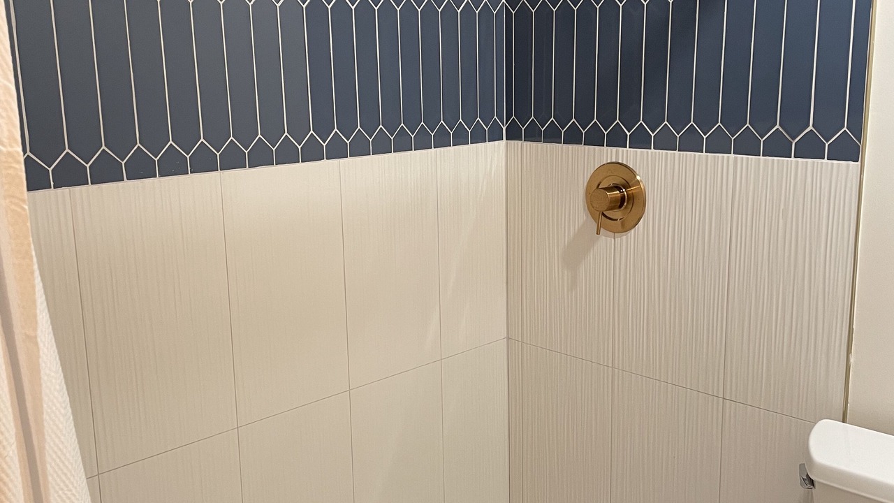 Photo of Bathroom in Edgewater