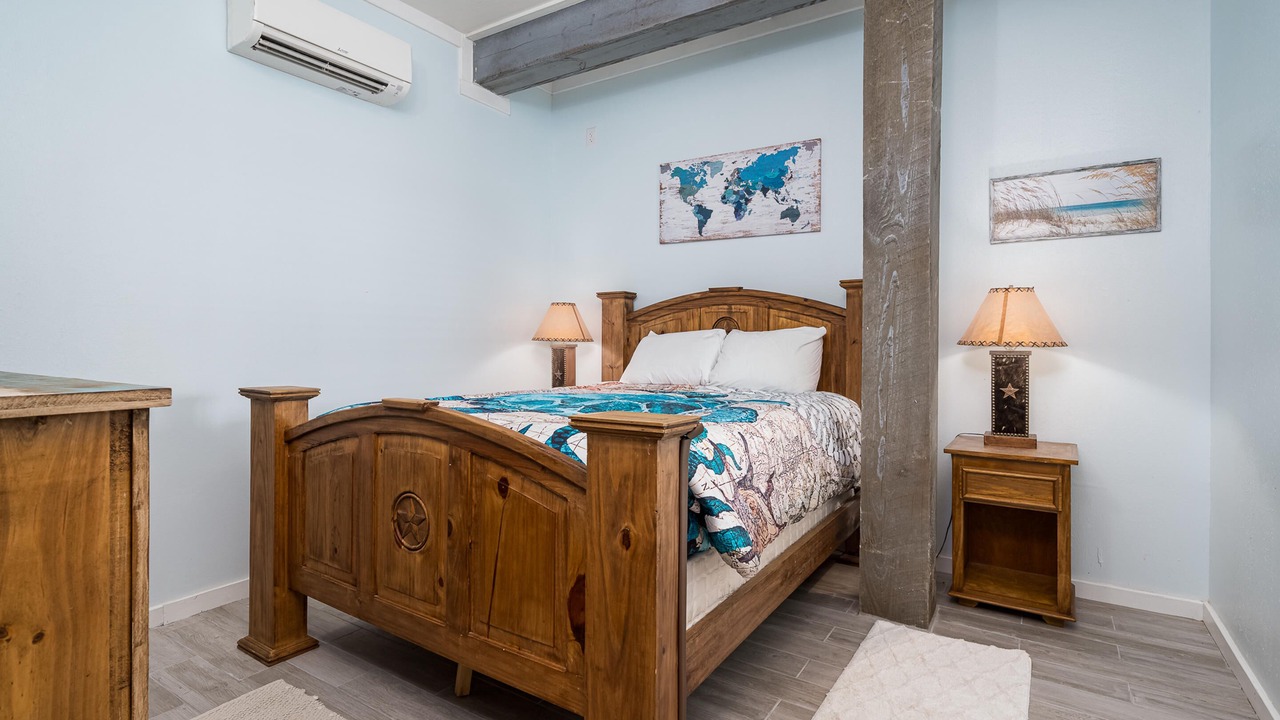 Photo of Others in City-by-the Sea