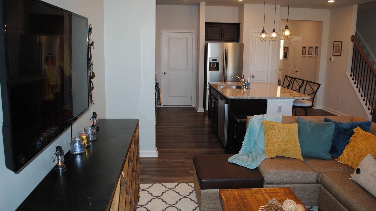 Photo of Livingroom in Southeast Raleigh