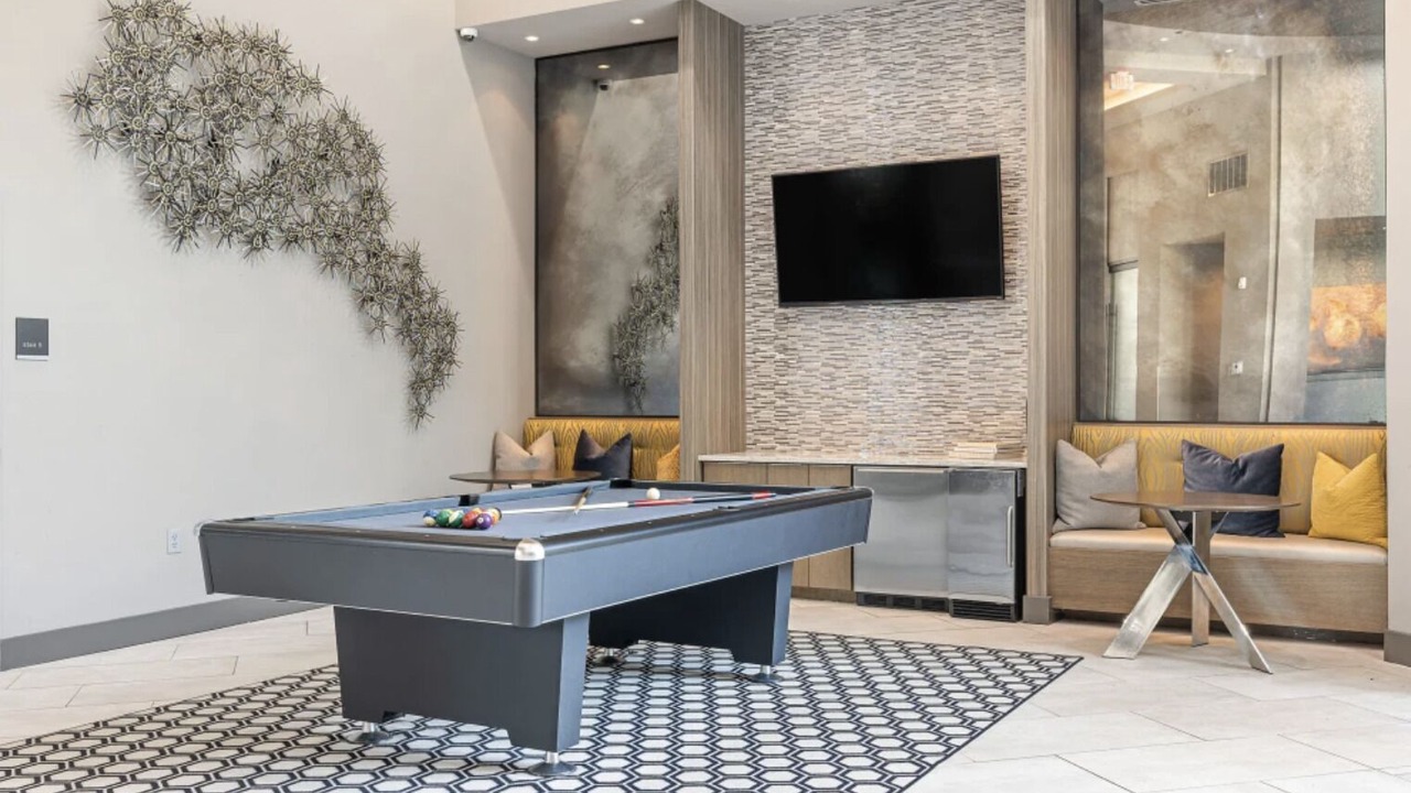 Photo of Bedroom in Old Lake Highlands