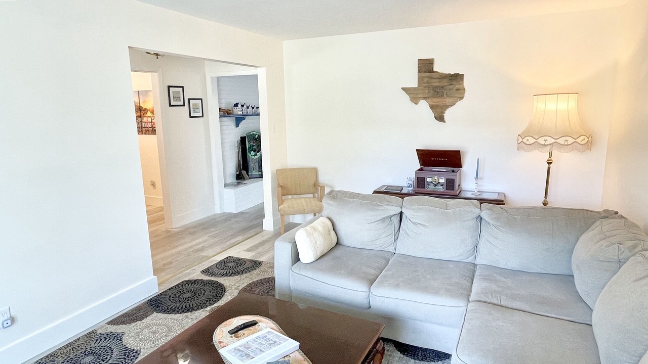 Photo of Livingroom in Fort Worth