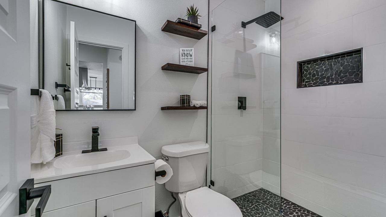 Photo of Bathroom in Irving