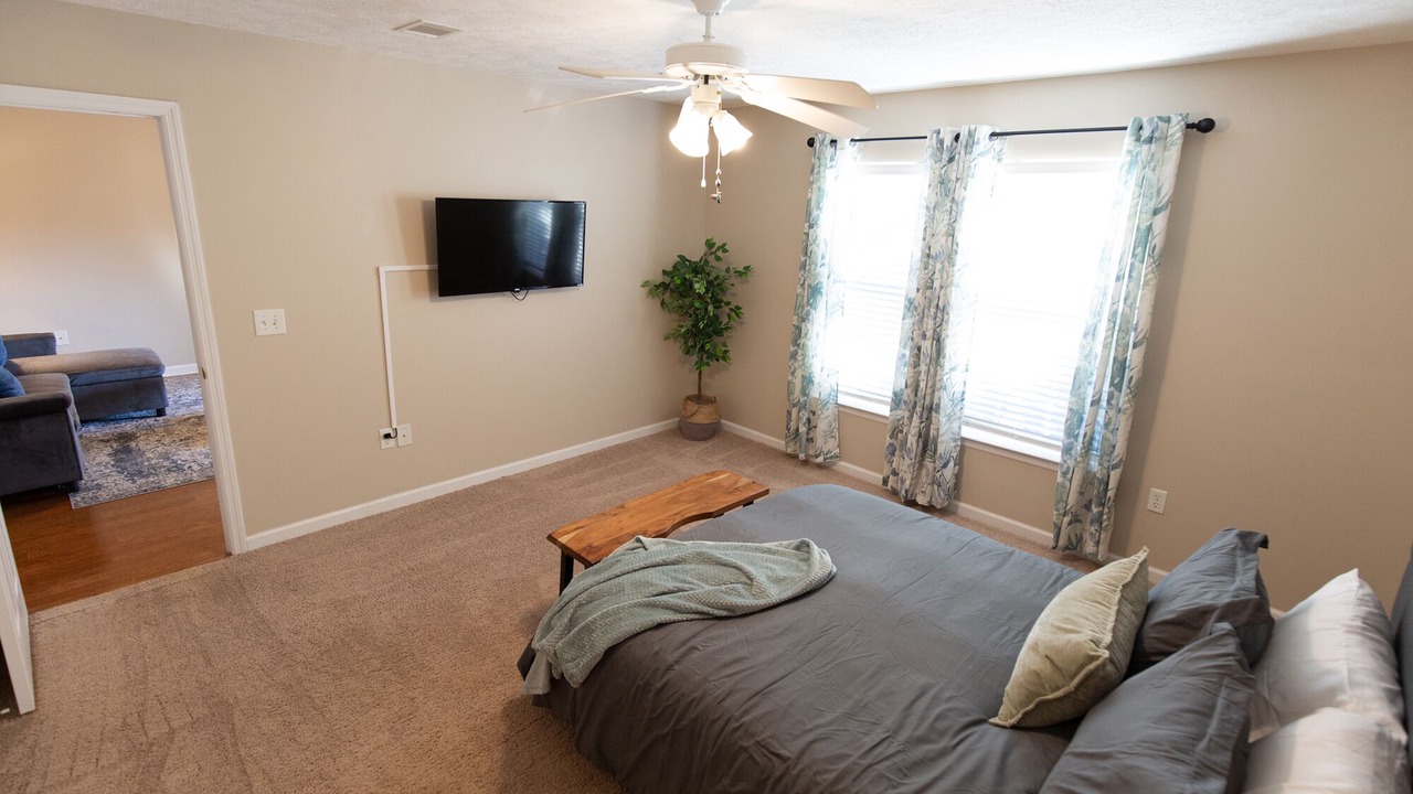 Photo of Bedroom in Martinez
