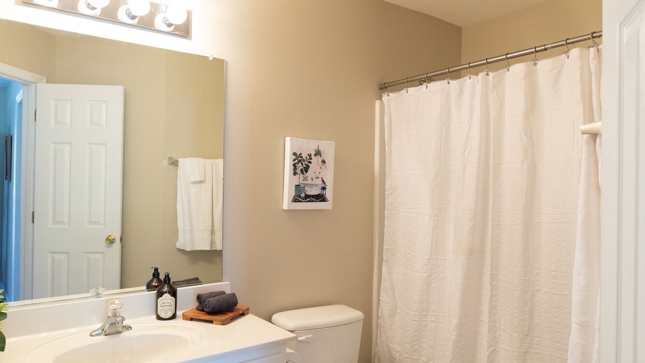 Photo of Bathroom in Martinez