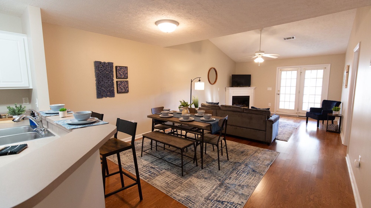 Photo of Others in Martinez