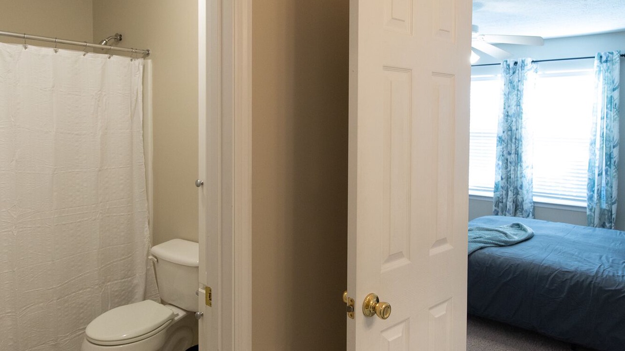 Photo of Bathroom in Martinez