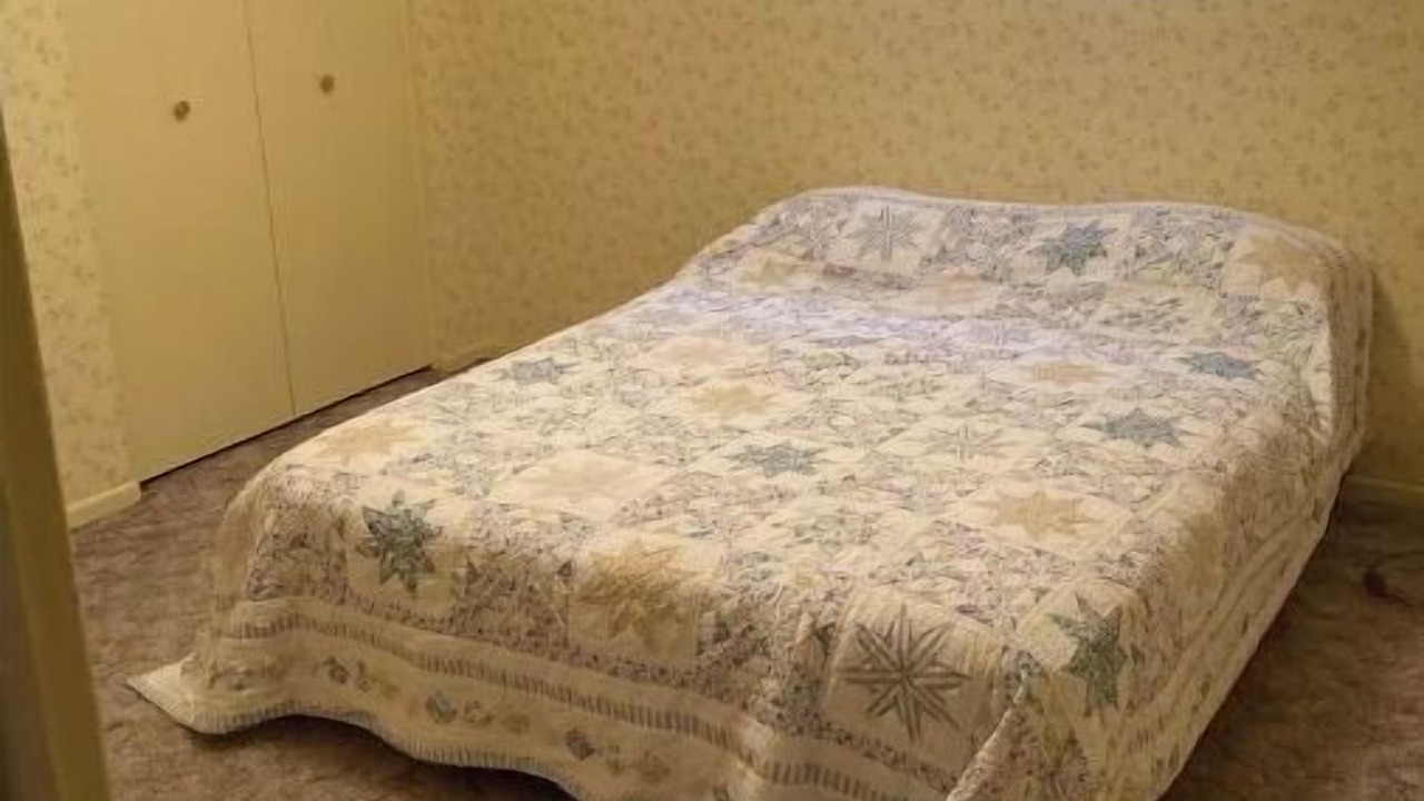 Photo of Bedroom in Russell