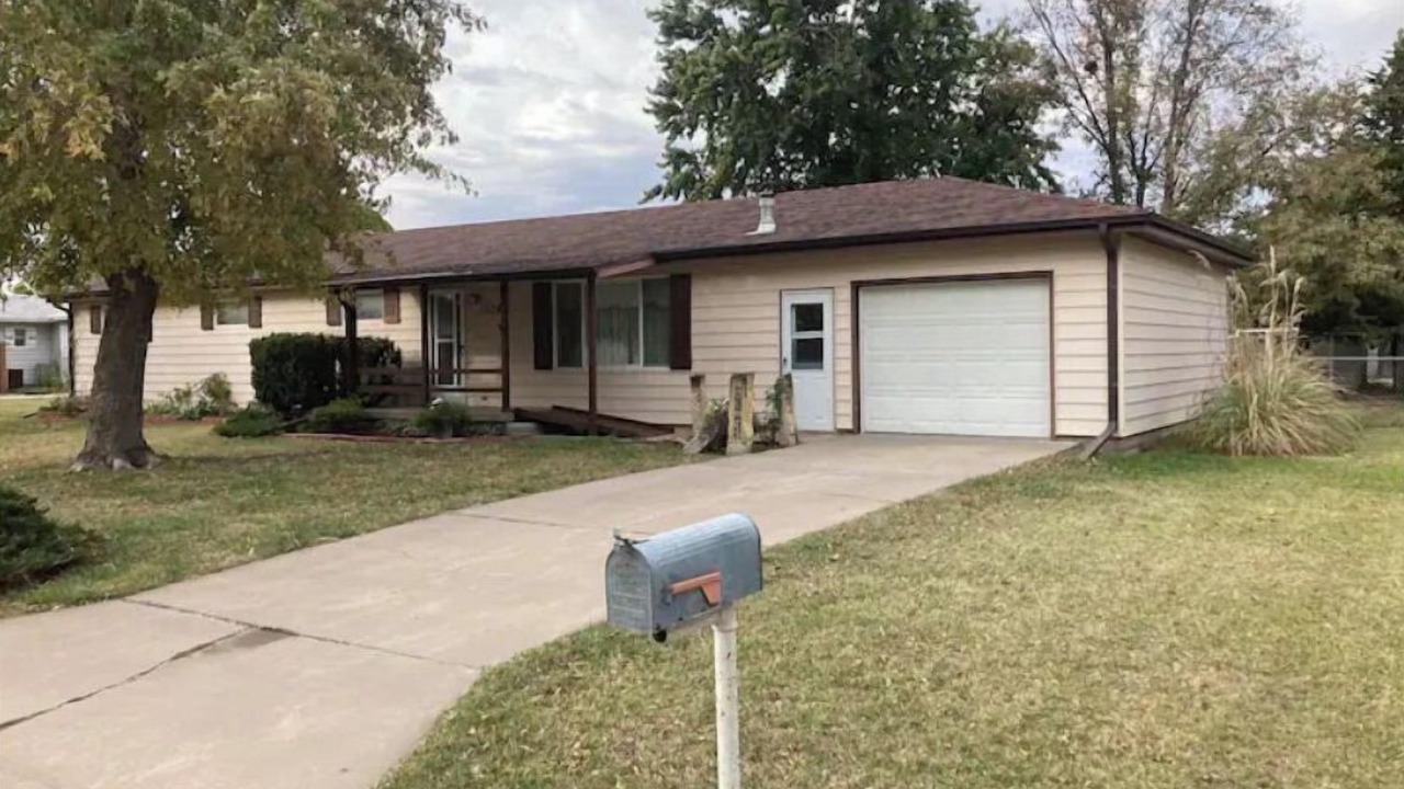 Photo of Outdoor in Russell
