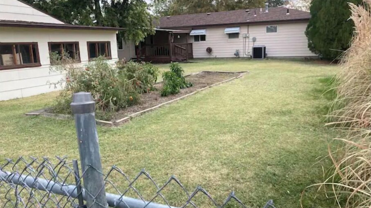 Photo of Outdoor in Russell