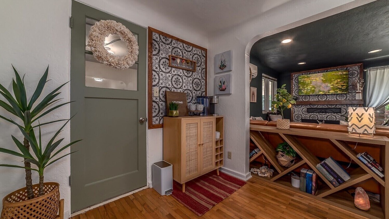 Photo of Others in Harlow