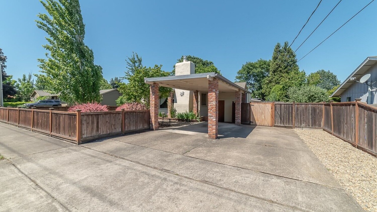 Photo of Outdoor in Harlow