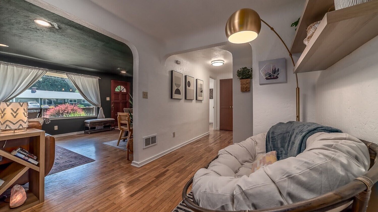 Photo of Livingroom in Harlow