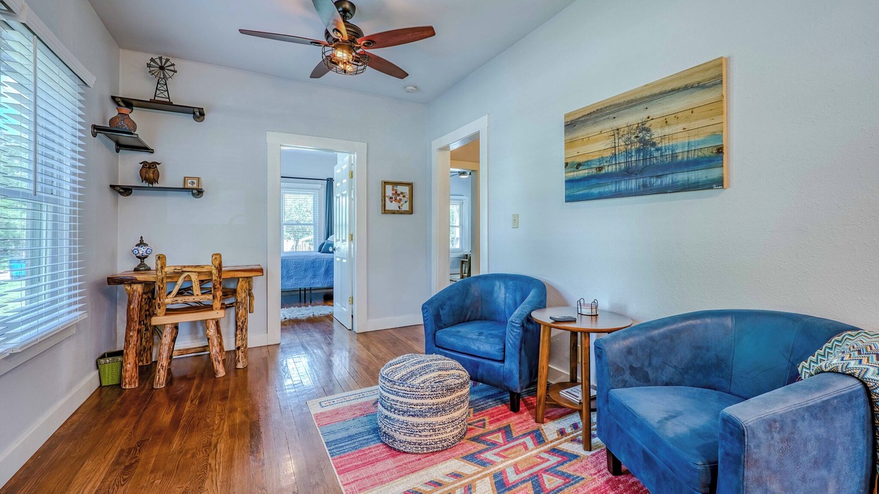 Photo of Livingroom in Bandera