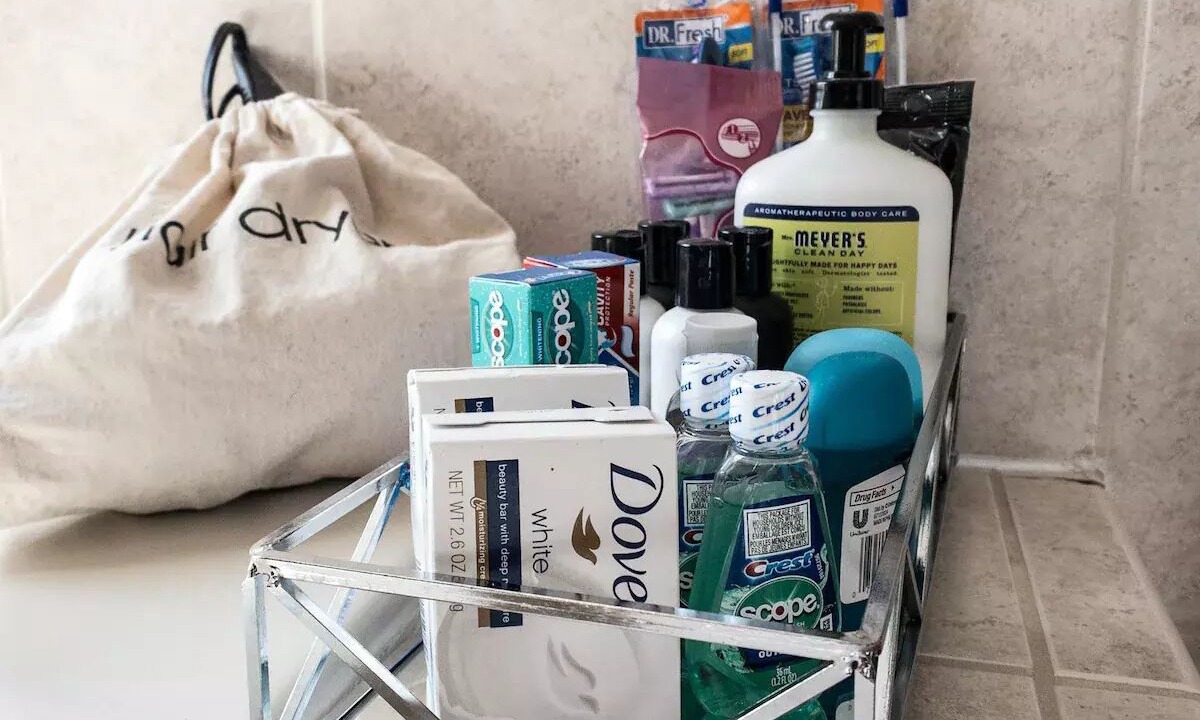 Photo of Others in Bloomingdale