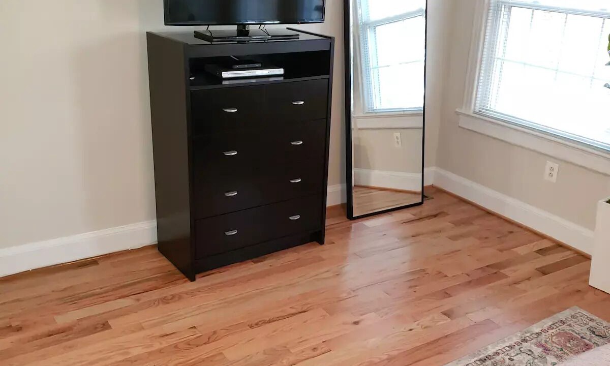 Photo of Others in Bloomingdale