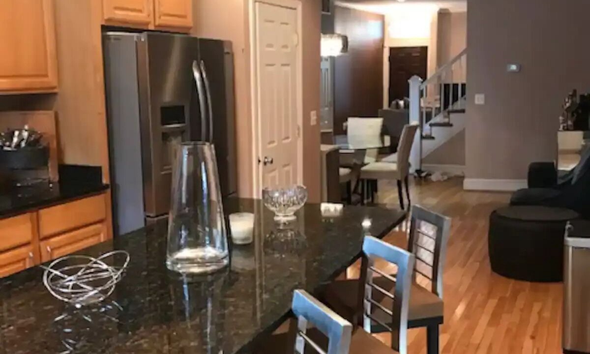 Photo of Others in Bloomingdale