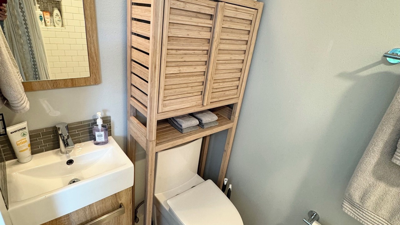 Photo of Bathroom in North Admiral