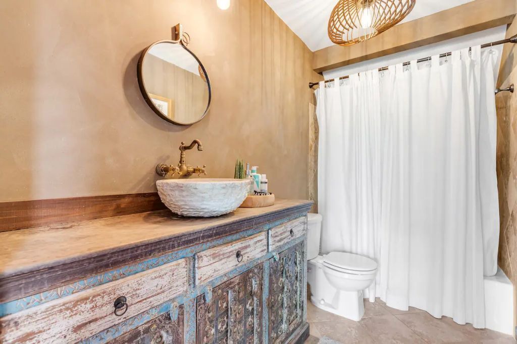 Photo of Bathroom in Scenic View West