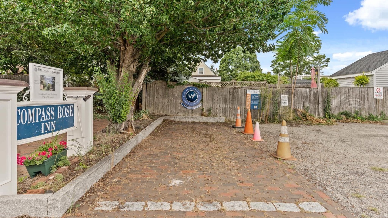 Photo of Others in Newburyport