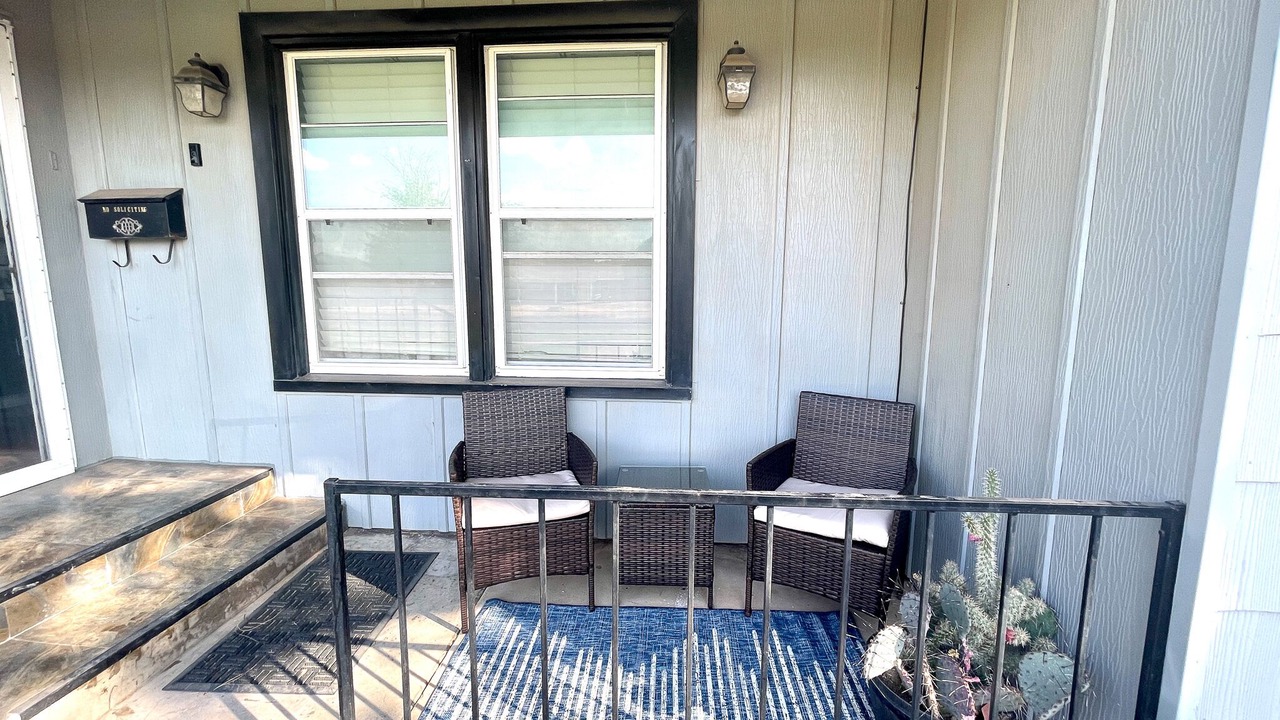 Photo of Patio Balcony in Midland