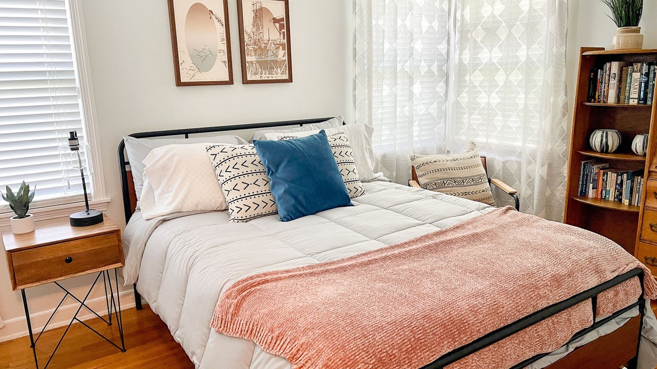 Photo of Bedroom in Midland