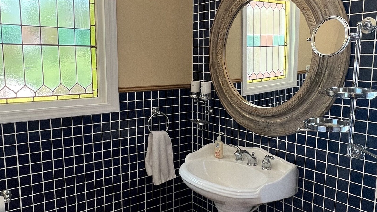 Photo of Others in Meredith