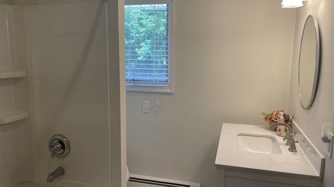 Photo of Others in Meredith