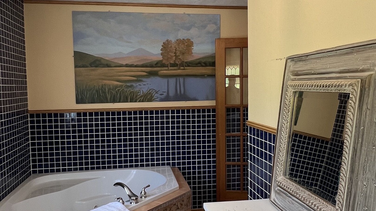 Photo of Others in Meredith