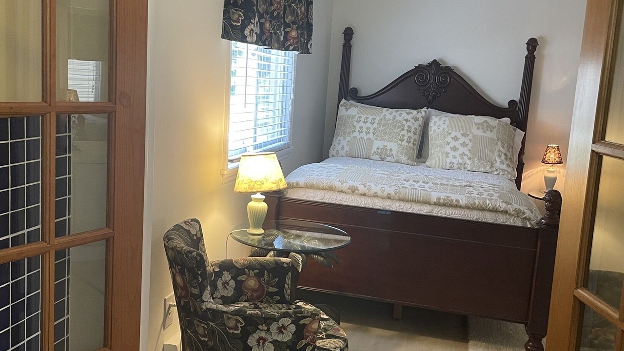 Photo of Others in Meredith