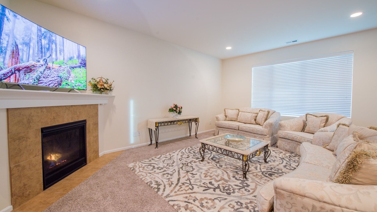 Photo of Livingroom in Eastside