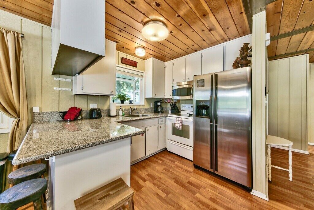 Photo of Livingroom in Country Club Estates