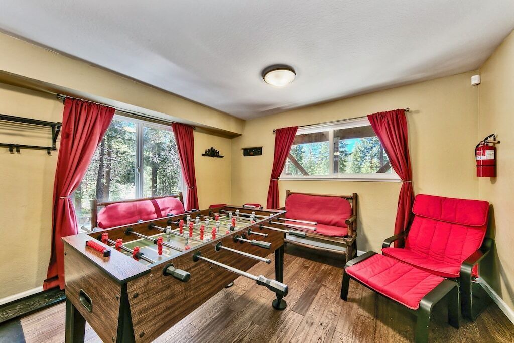 Photo of Bedroom in Country Club Estates