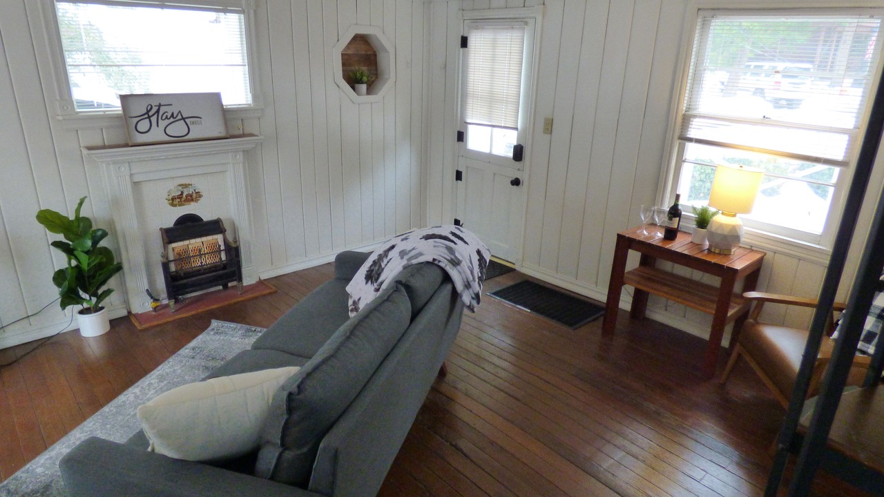 Photo of Livingroom in Cedar Glen