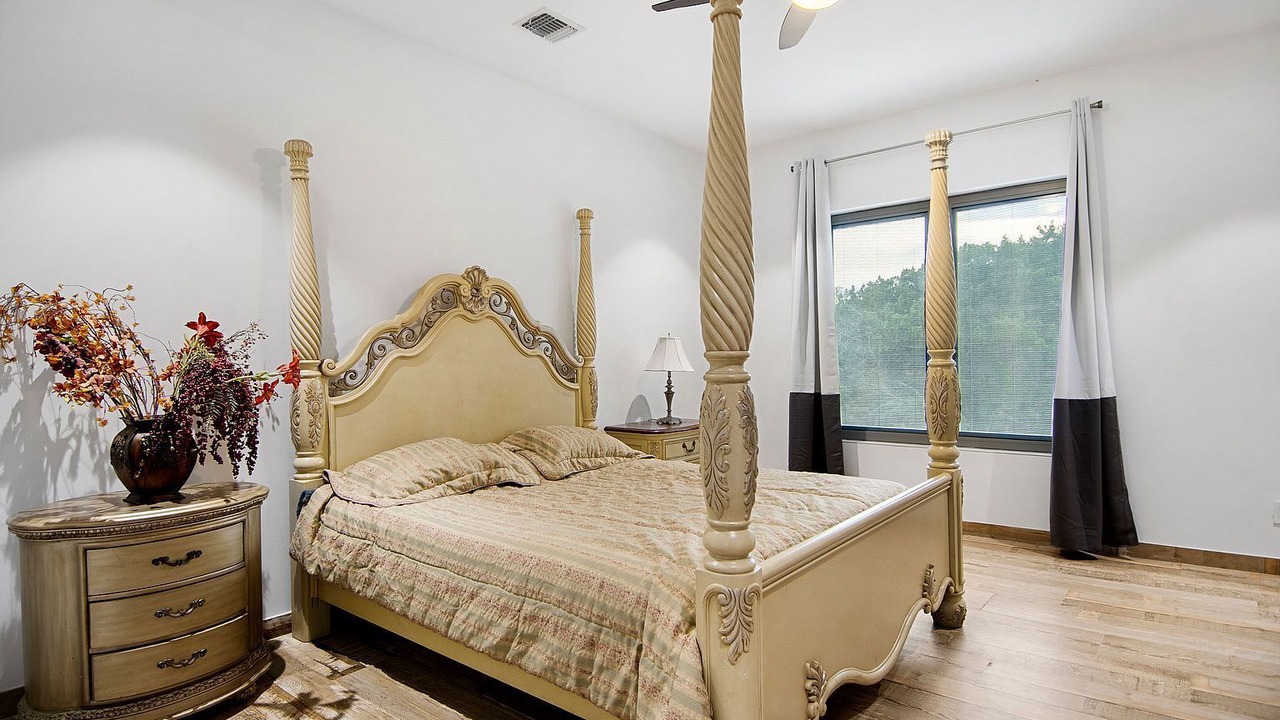 Photo of Bedroom in Stone Oak