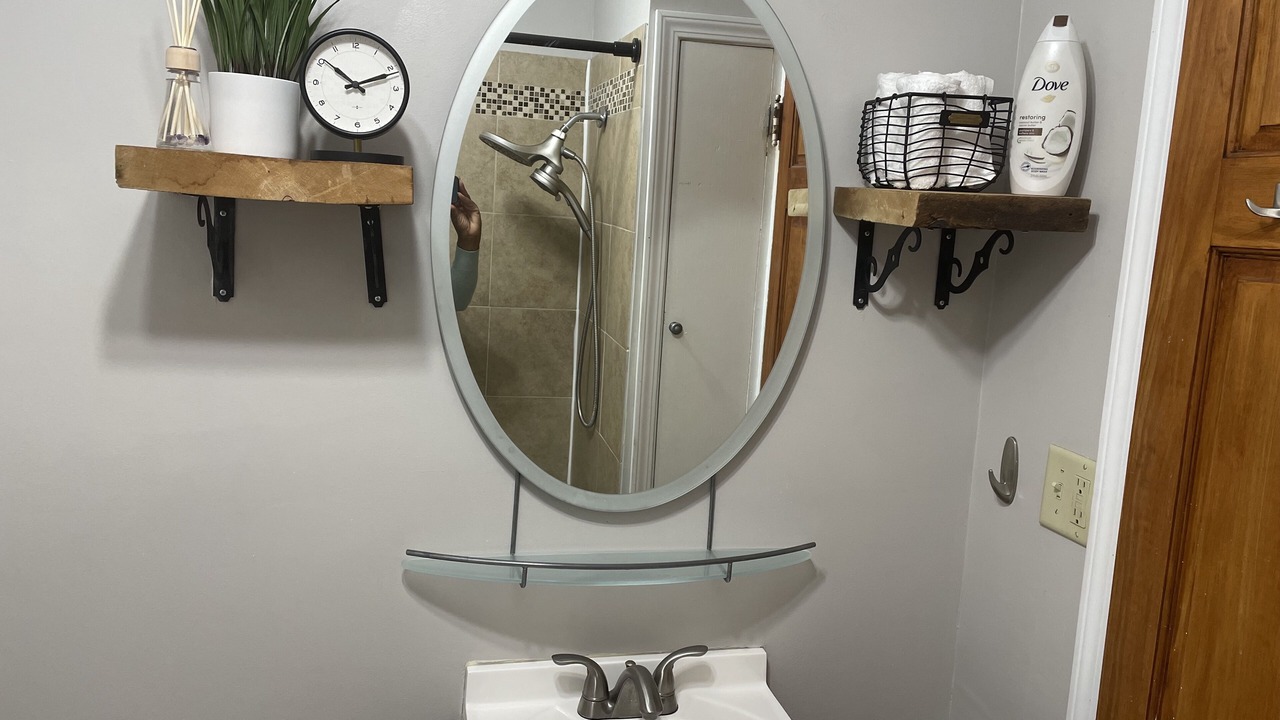 Photo of Bathroom in Oak Park