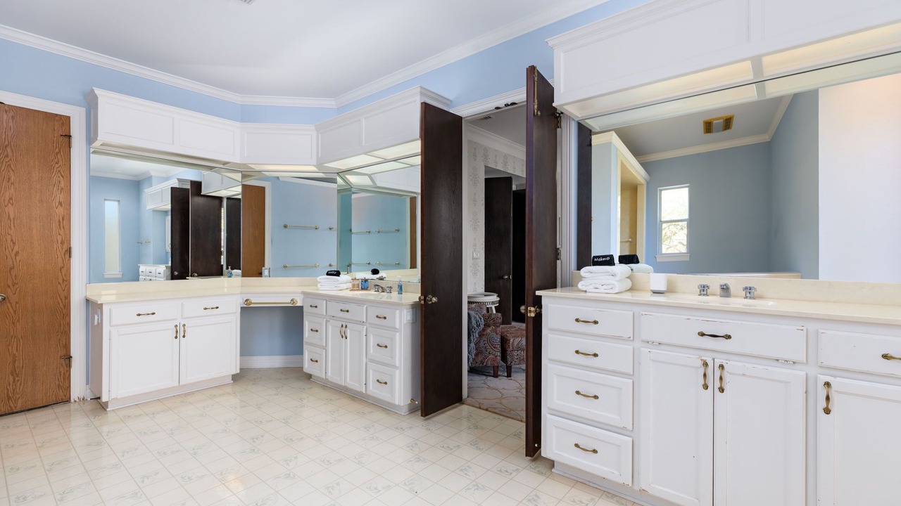 Photo of Bathroom in Buda