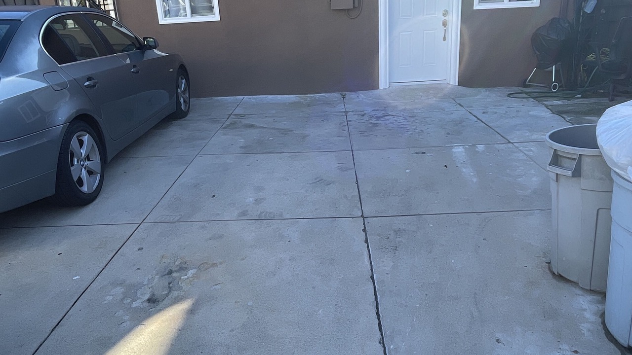 Photo of Outdoor in Mid-Wilshire