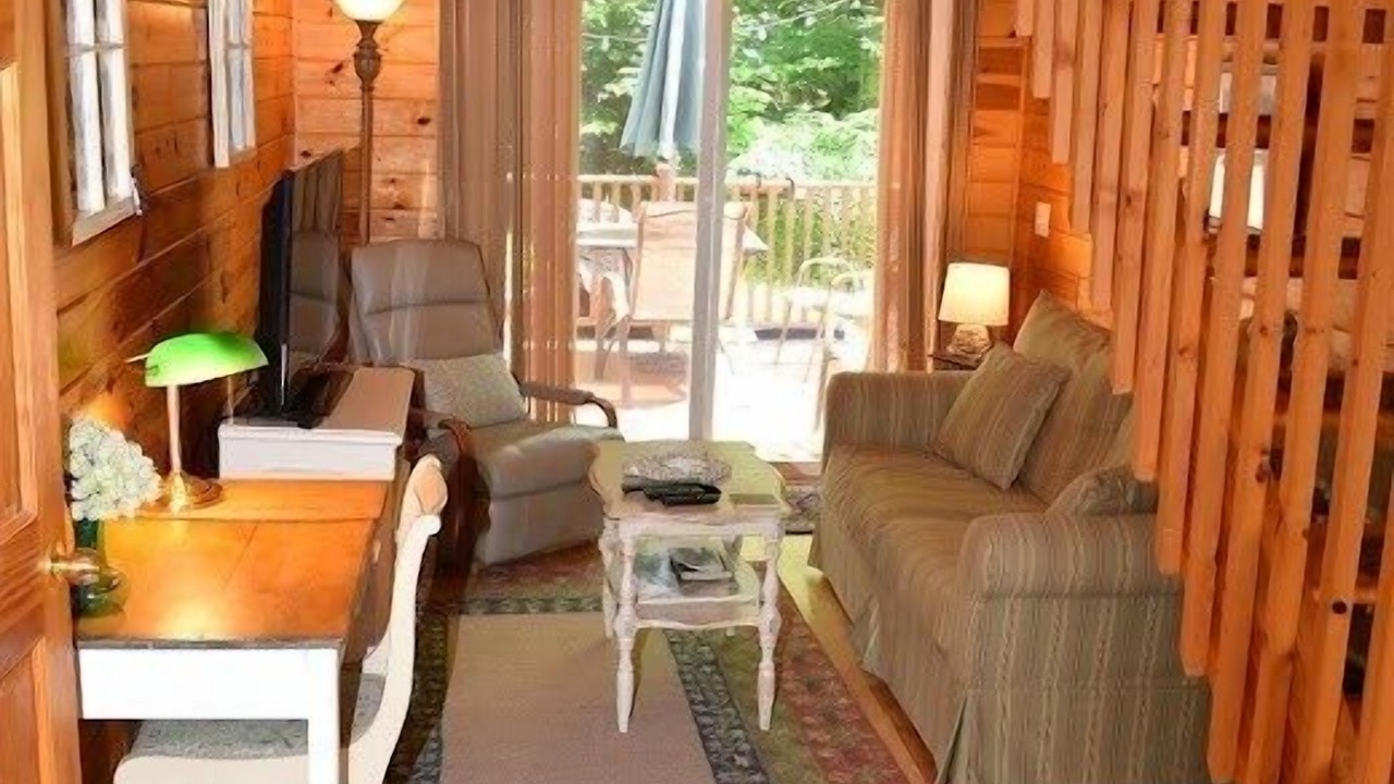 Photo of Livingroom in Sherwood Forest