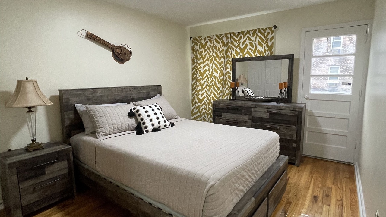 Photo of Bedroom in Canarsie