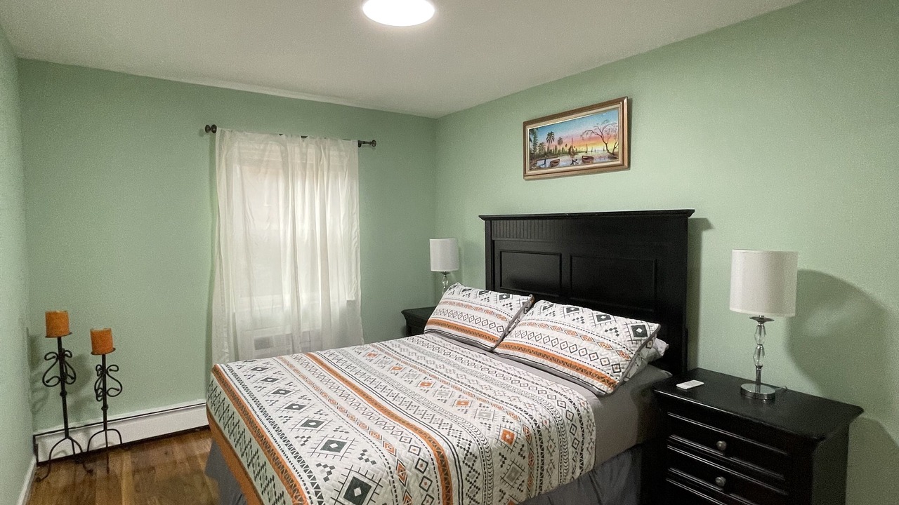 Photo of Bedroom in Canarsie