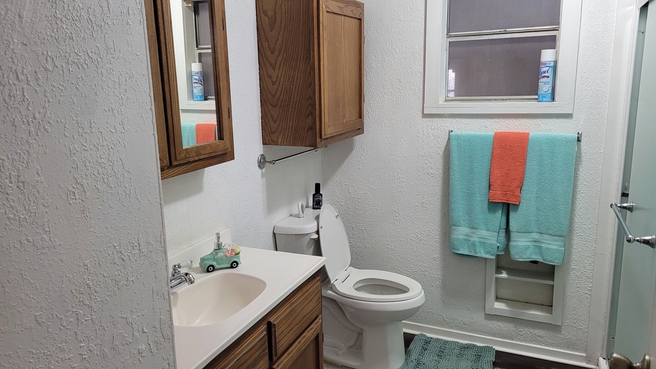 Photo of Bathroom in Powderly