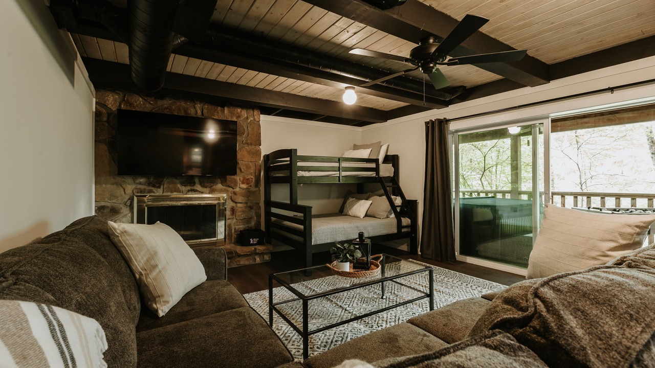 Photo of Livingroom in Townsend