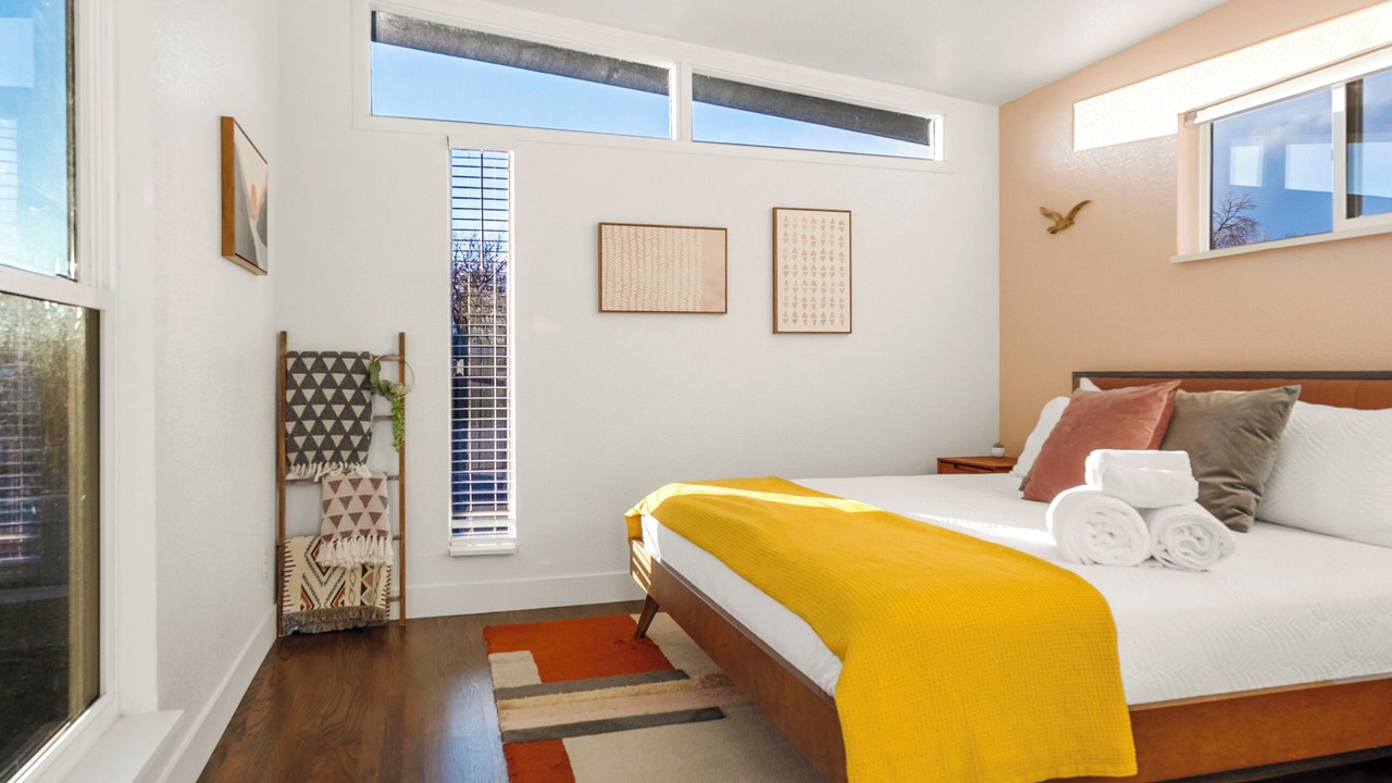 Photo of Bedroom in Lamar Heights Area