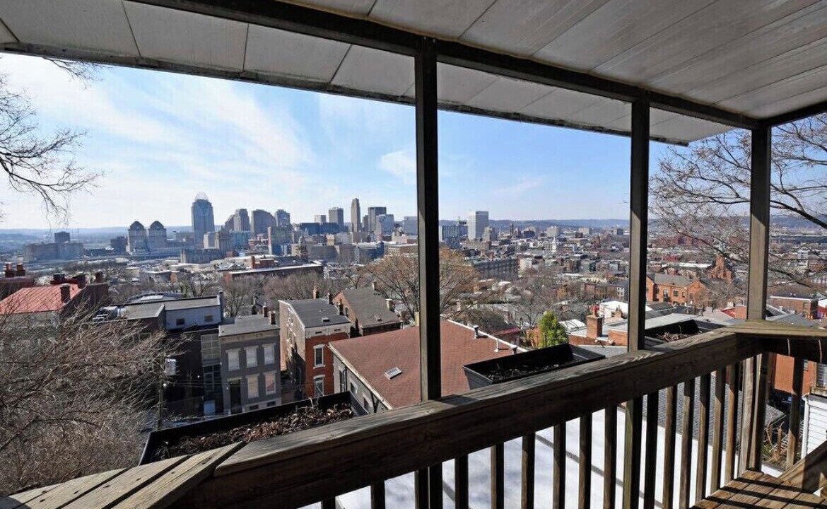 Photo of Outdoor in Mount Auburn